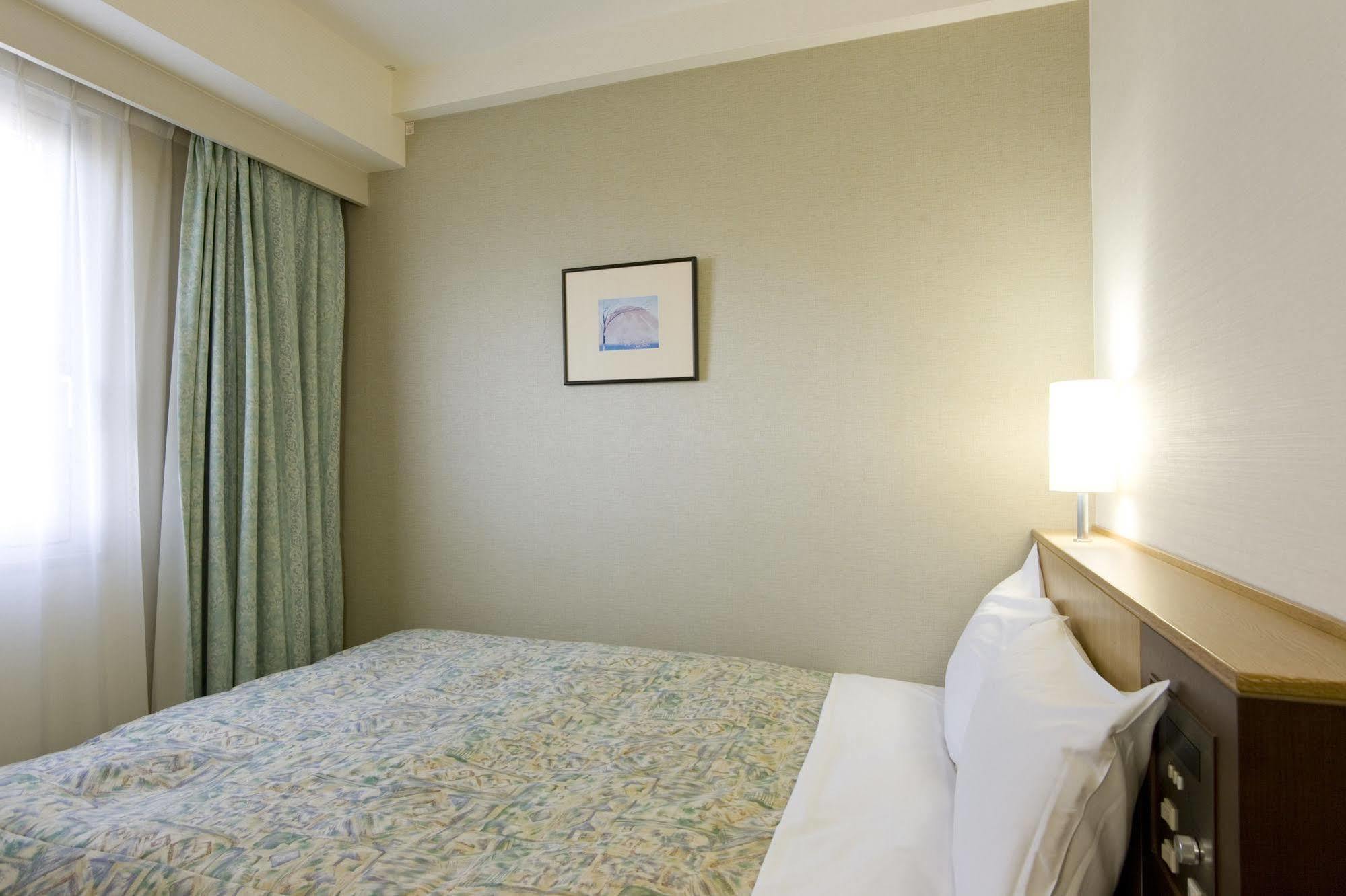 Unizo Inn Tokyo Asakusa מראה חיצוני תמונה